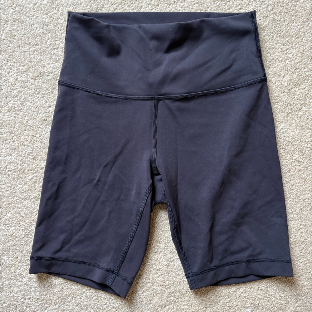 Wunder Train 6 inch Shorts - Picture 2 of 4